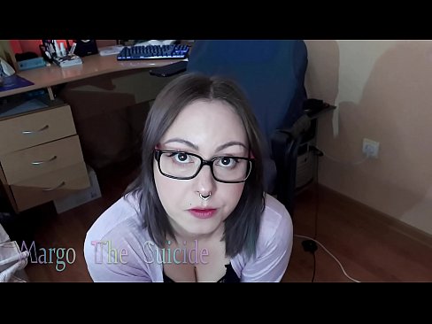 ❤️ Rapariga Sexy com Dildo de Óculos Chupa Profundamente na Câmara ❤️❌ Porno em pt.canalblog.xyz